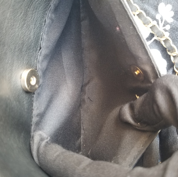 EUC Badgley mischka No Callouts. Like Brand New. Vegan Leather - Picture 7 of 10